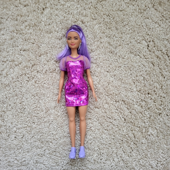 Barbie Fashionistas #178 - Picture 2 of 8